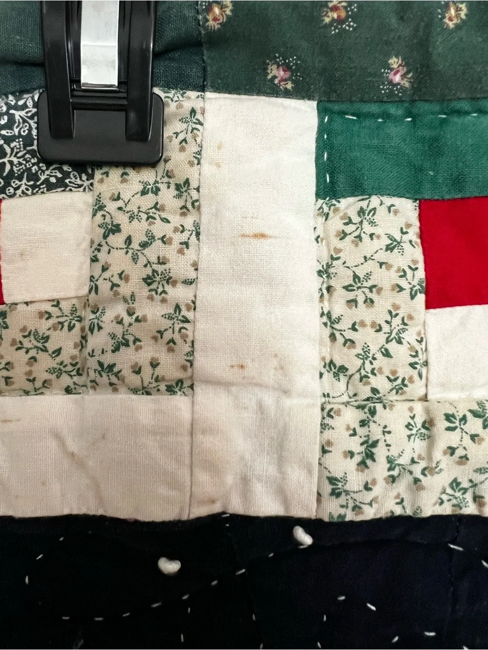 Hand Sewn Country Cabin Holiday Throw Quilt in Green, Red, Cream